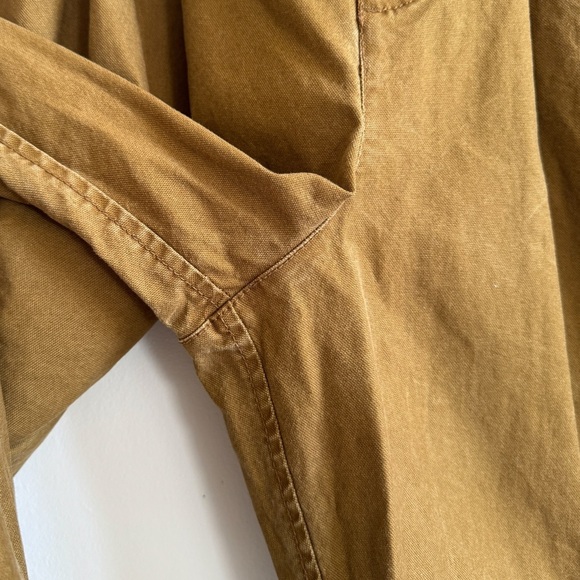 MADEWELL • Pleated Wide Leg in Weathered Olive - Picture 7 of 15
